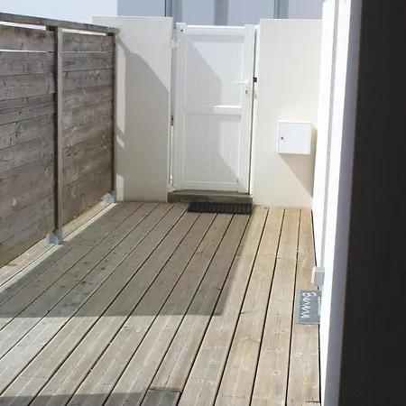 Comme A La Maison 度假居 *